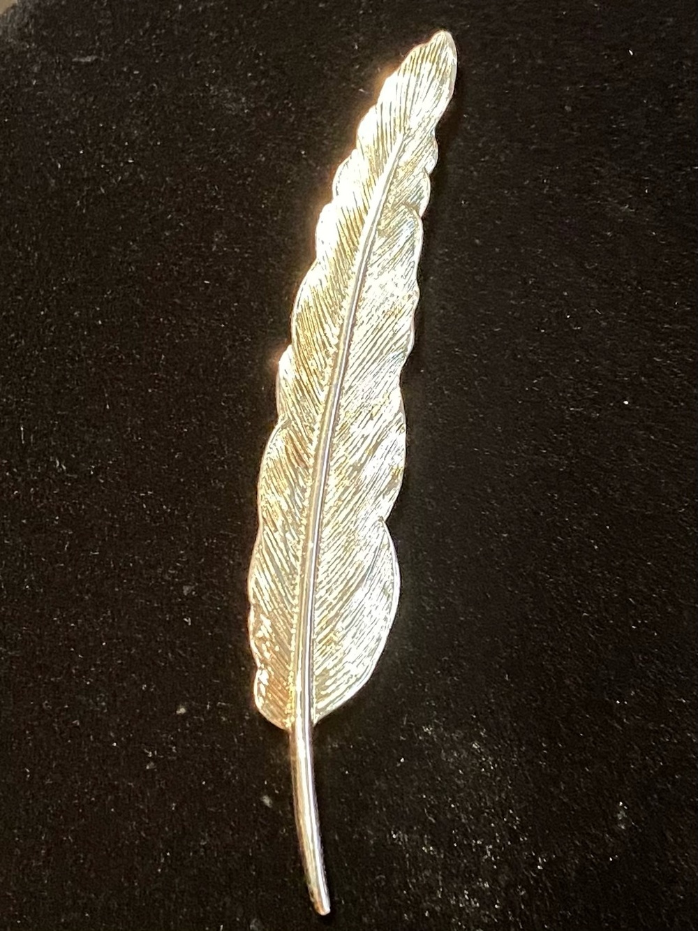 Vintage Mid Century Silver-tone Textured Feather Brooch